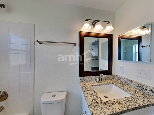 Building Photo - 3611 Welsch Way