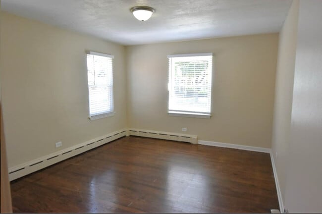 Building Photo - 3046 Emerson St