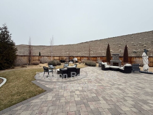 Building Photo - 3325 Show Jumper Ln