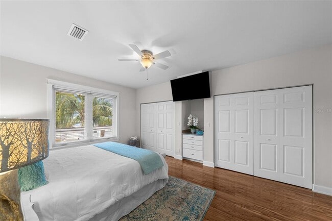 Building Photo - 12112 Lagoon Ln