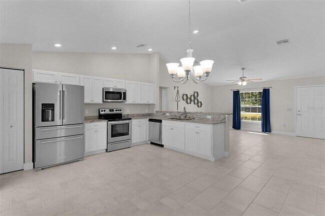 Building Photo - 501 Marion Oaks Golf Rd