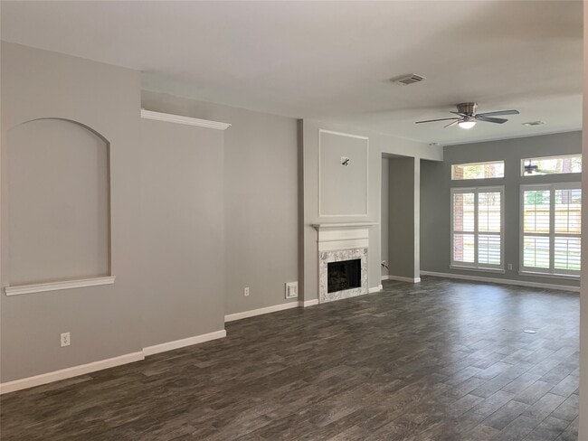 Building Photo - 18418 Sailfish Cove Dr