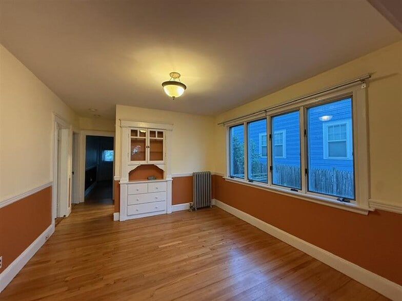 Building Photo - 67 Fairfax St