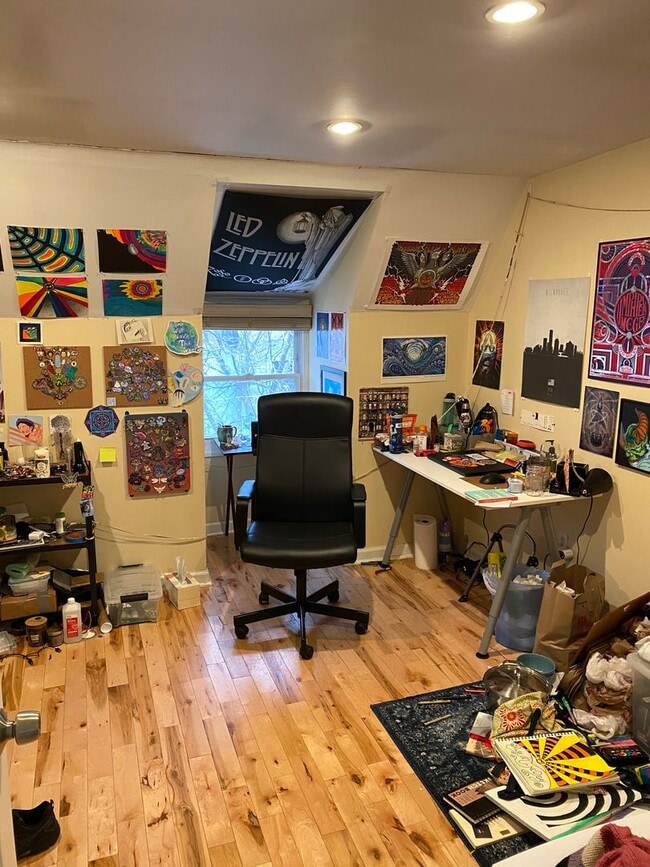 Building Photo - 3212 Winter St