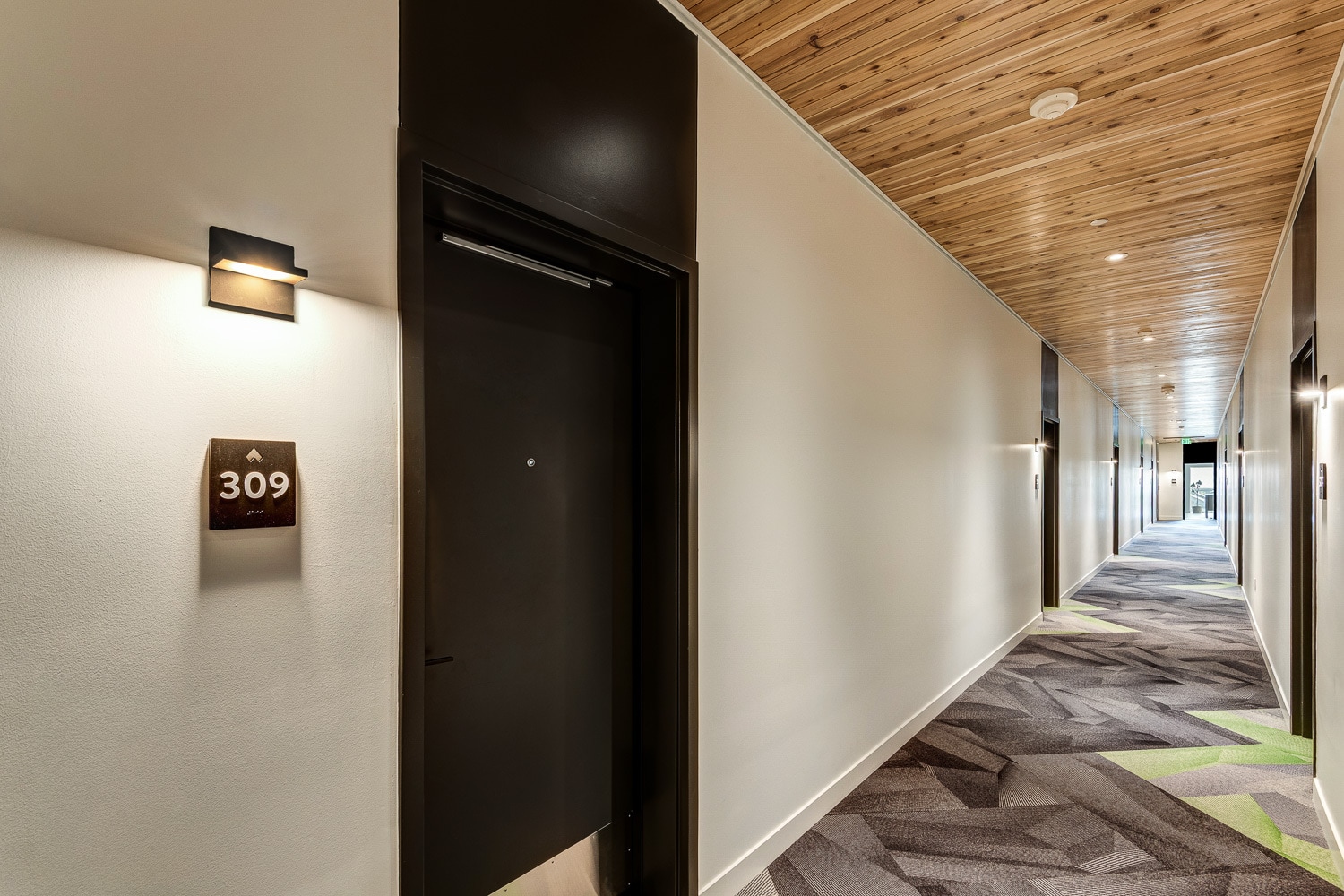 Building Photo - 2745 NW Ordway Ave