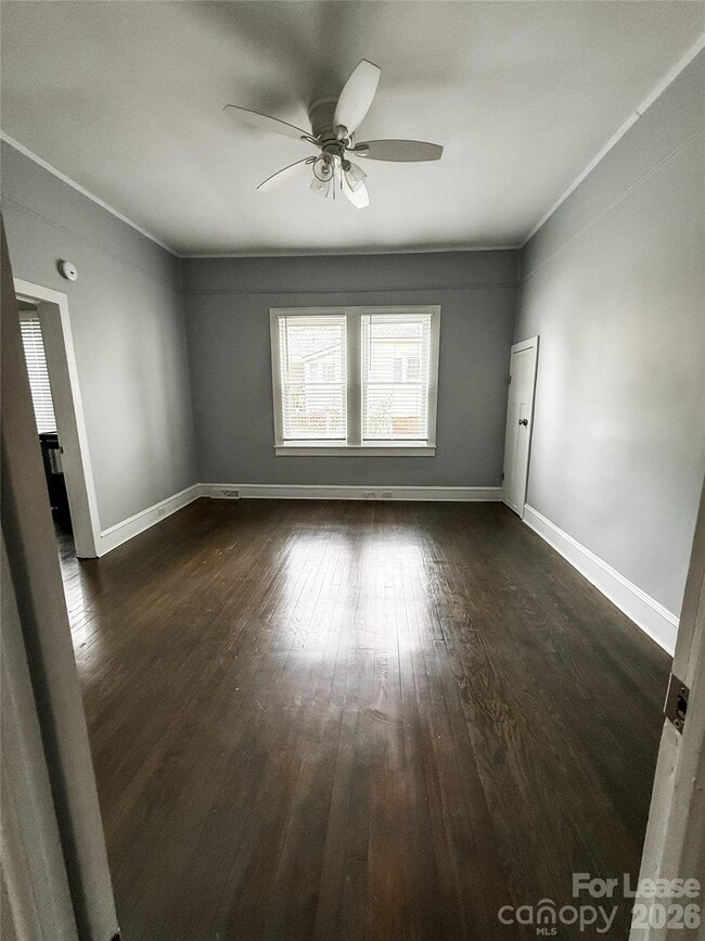 Building Photo - 428 West Ave