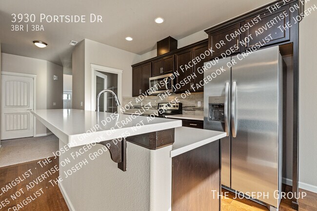 Building Photo - 3930 Portside Dr