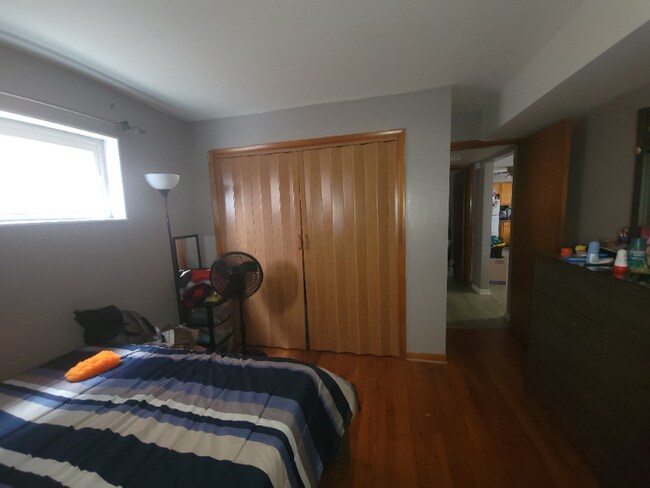 Building Photo - 4634 W 47th St