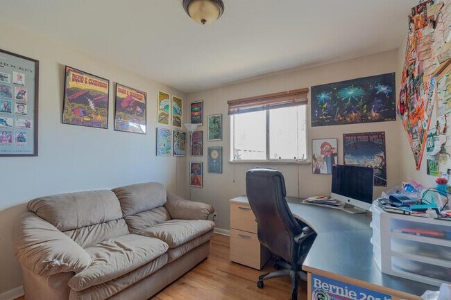 Building Photo - 760 39th St