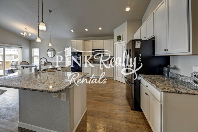 Building Photo - 1407 Grand Overlook St