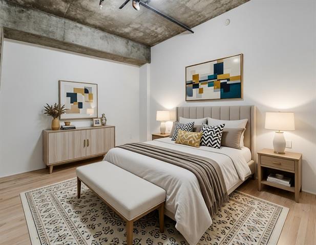 Building Photo - 2011 Cedar Springs Rd