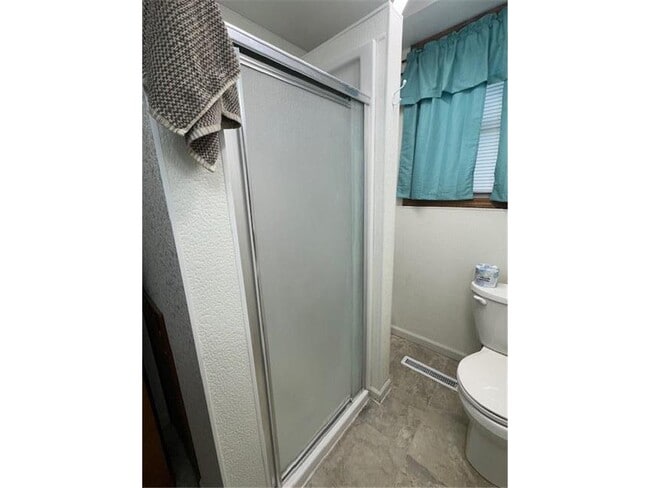 Building Photo - 2009 Great Bend Blvd