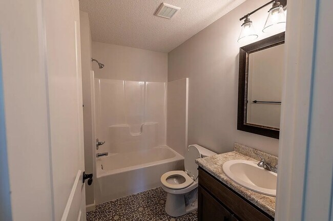 Building Photo - 5205 Pigeon Creek Ct