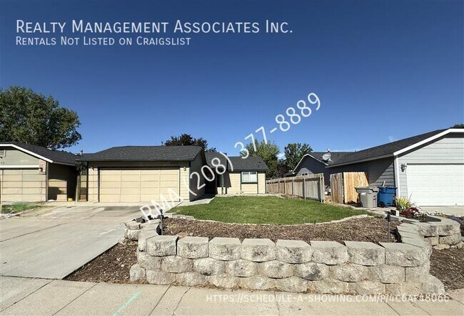 Primary Photo - 4773 N Mirth Pl