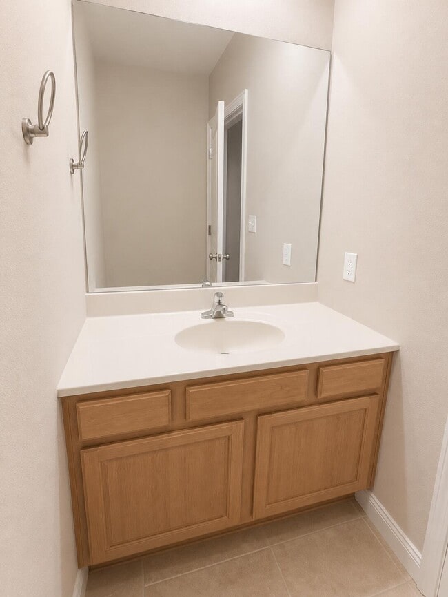 Building Photo - 7420 Arratt Ct