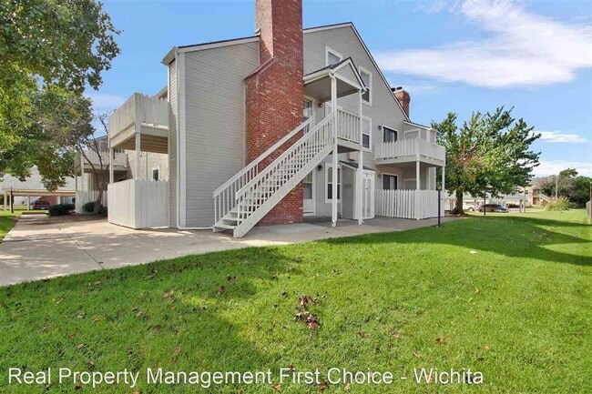 Building Photo - 2 br, 2 bath House - 1717 S Cypress Unit 821