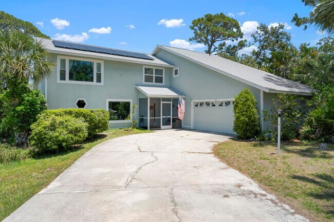 Building Photo - ** STUNNING 4 BEDROOM 2 FULL BATH/ 2 HALF BATH HOME WITH A PRIVATE POOL LOCATED JUST MINUTES FROM...