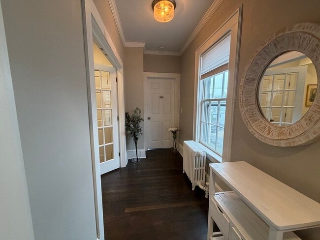 Building Photo - 102 Front St