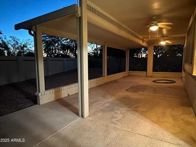 Building Photo - 9069 W Behrend Dr