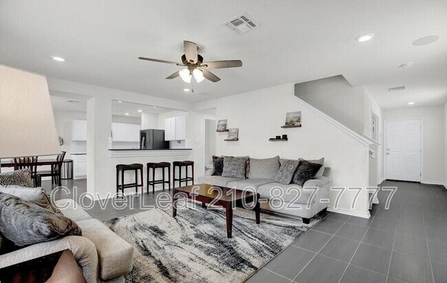 Building Photo - 667 Anthem Ln