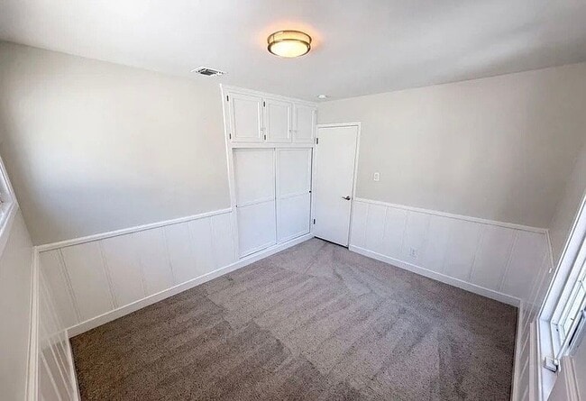 Building Photo - 11844 Graystone Ave