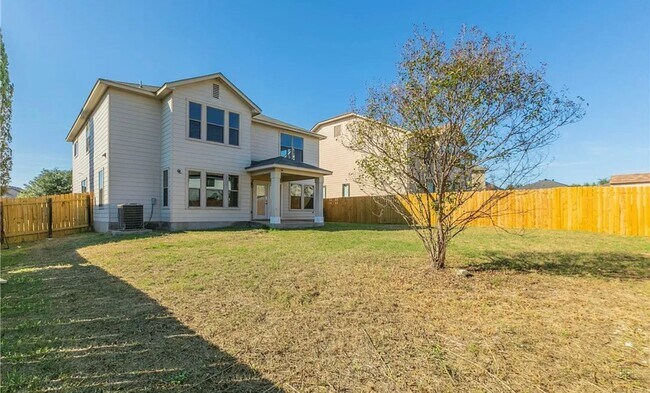 Building Photo - Grand Home w/ Office in Temple, Tx