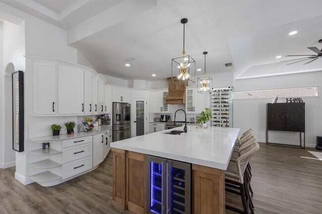 Building Photo - 9405 Boxthorn Pl