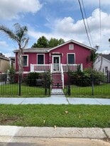 Building Photo - 3509 Leonidas St