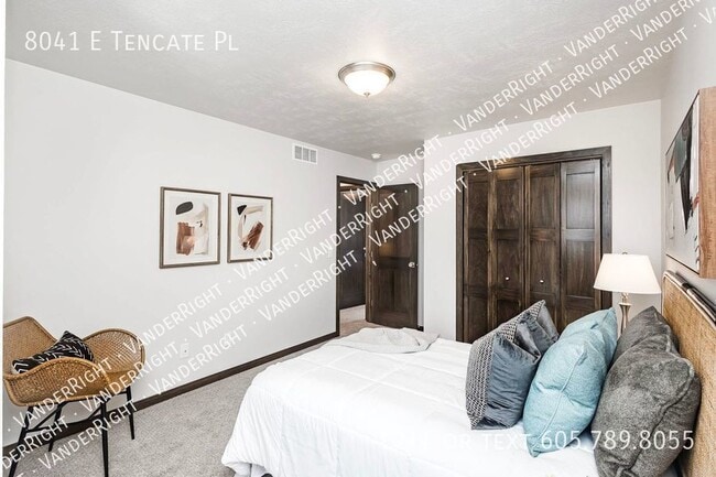Building Photo - 8041 E Tencate Pl