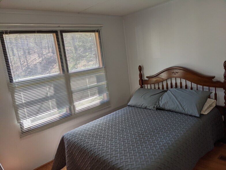 Building Photo - 12619 Wildlife Ln