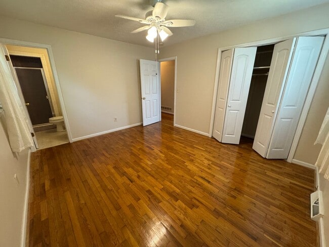 Building Photo - Nice 3/2 House in Lindale- $1,495