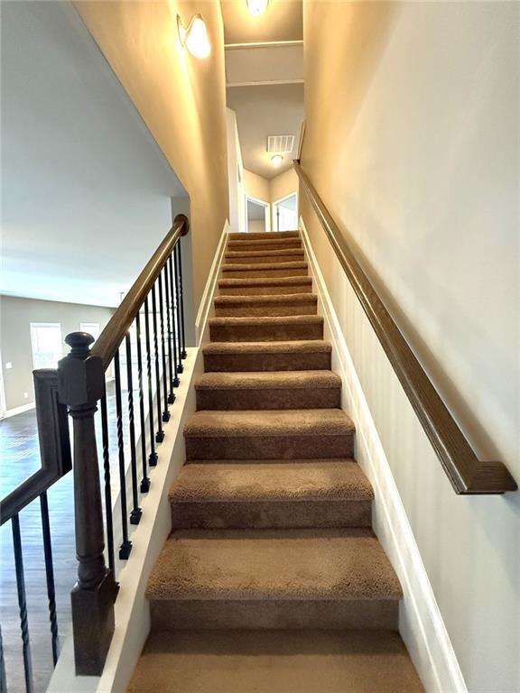 Building Photo - 827 Wellford Ave