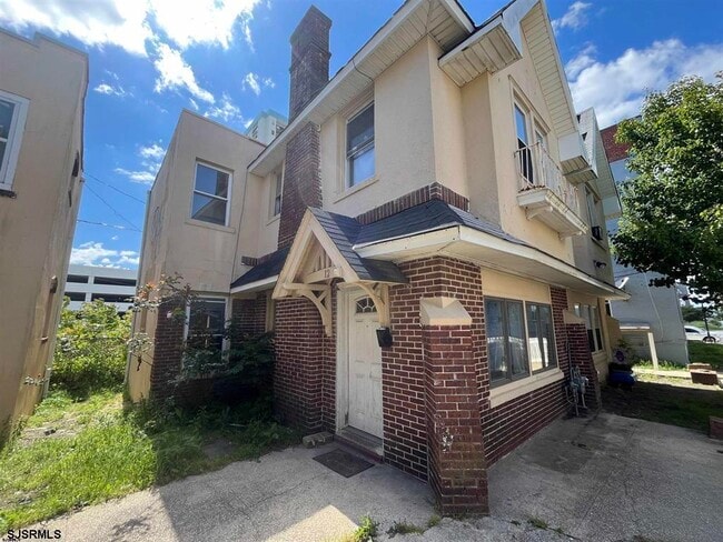 Primary Photo - 12 Belle Haven Ct