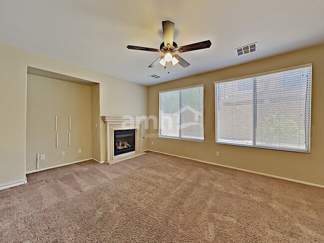 Building Photo - 1009 Kern River Ave