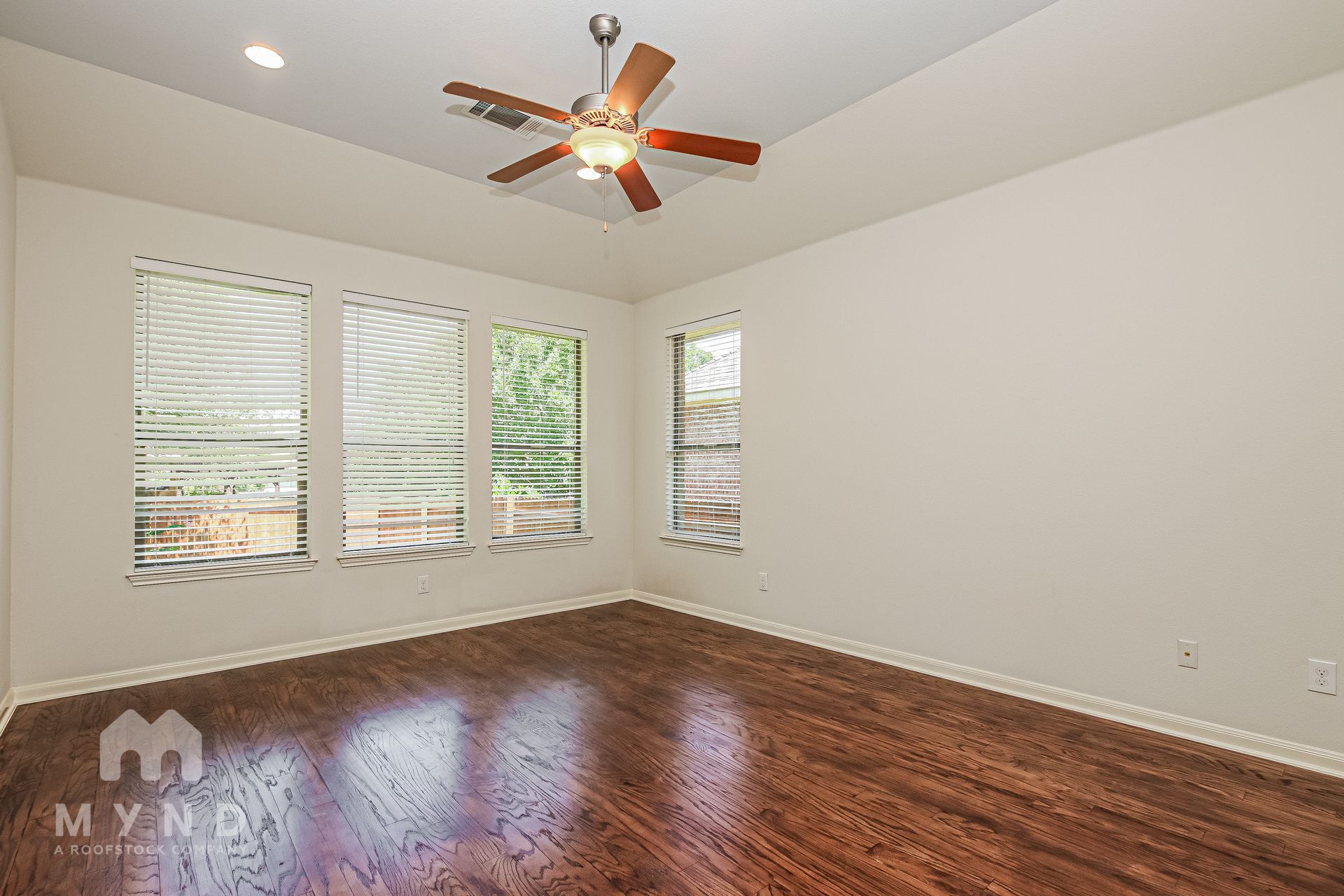 Building Photo - 5501 Sendero Springs Dr