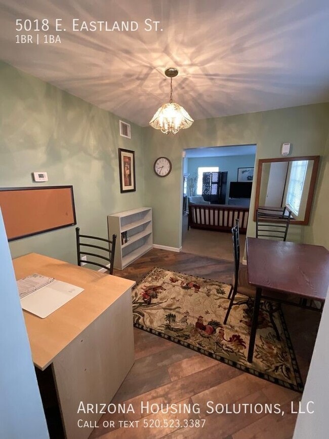 Building Photo - 5018 E Eastland St