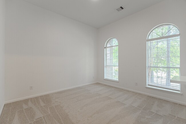 Building Photo - 138 Bryce Branch Cir