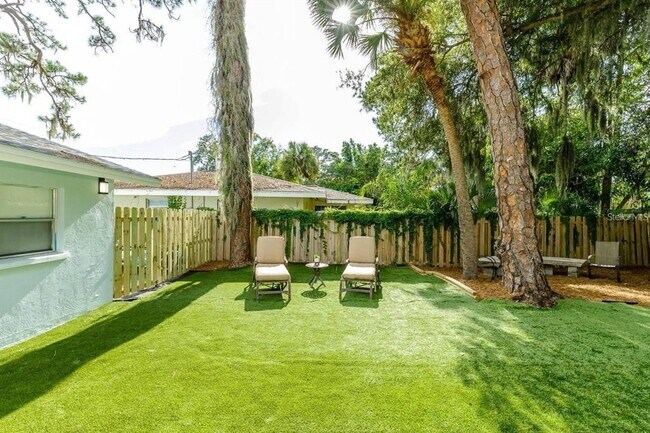 Building Photo - 1295 13th St