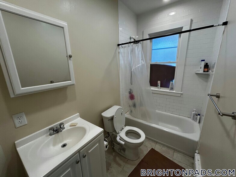 Building Photo - 1 Glenley Terrace