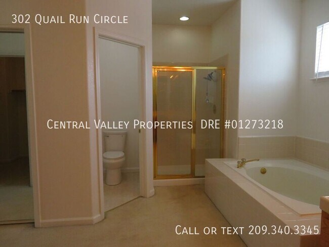 Building Photo - 302 Quail Run Cir