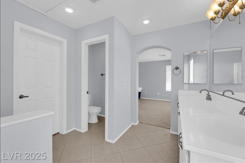 Building Photo - 5466 Fawn Chase Way