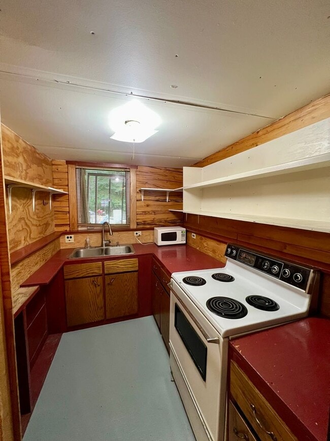 Building Photo - Cozy 1-Bedroom Cabin off Chena Hot Springs...