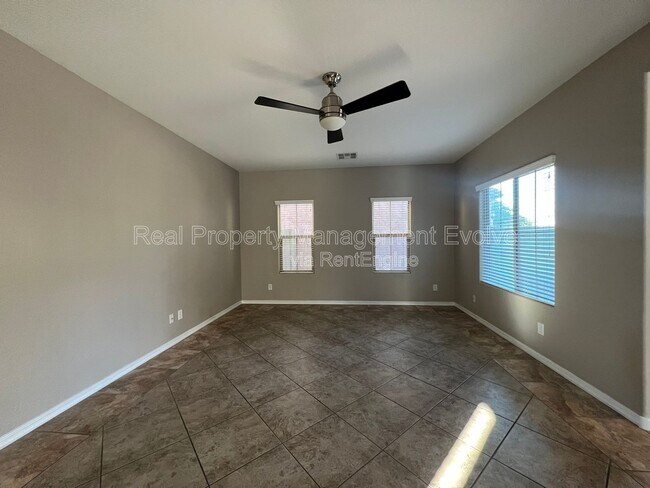 Building Photo - 21160 N 36th Pl