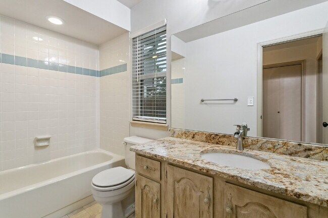 Building Photo - 3-Bed Ranch Retreat in Briargate Just 15 M...