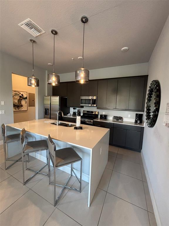 Building Photo - 7740 Sandy Ridge Dr