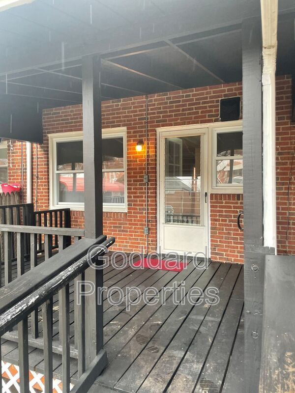 Building Photo - 2221 Southorn Rd