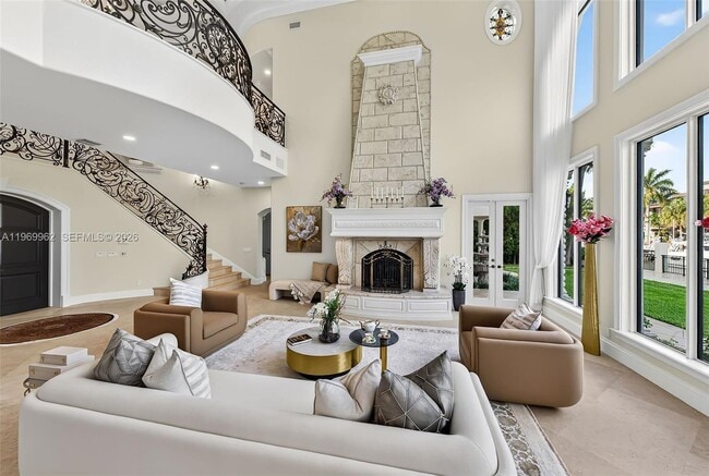 Building Photo - 628 Coral Way