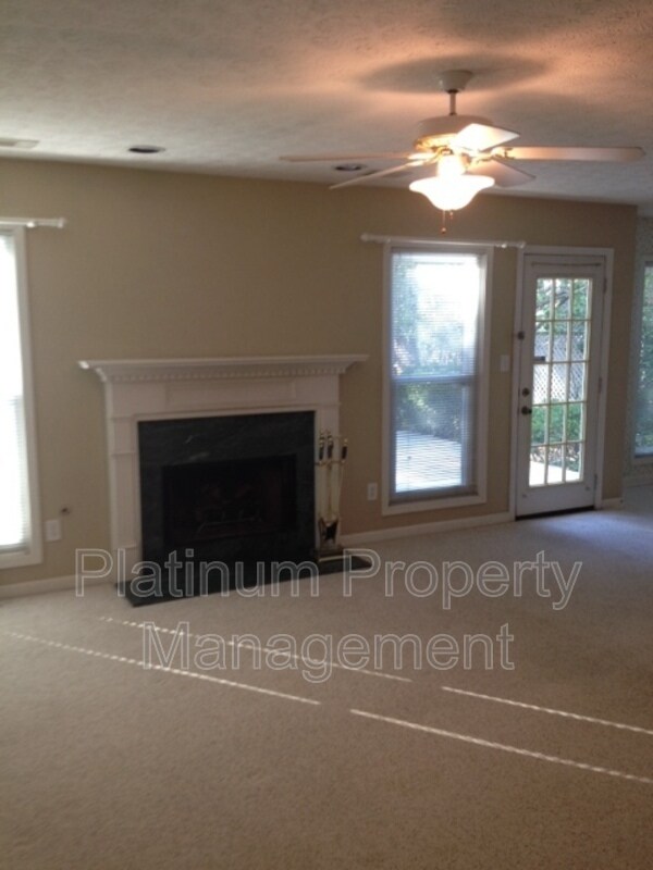 Building Photo - 1020 Twin Brook Ct NW