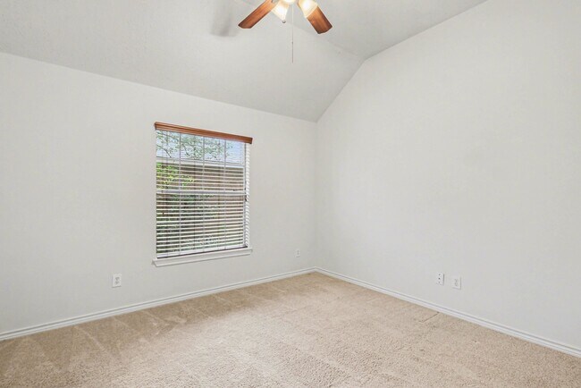 Building Photo - 16434 Red Crest Dr