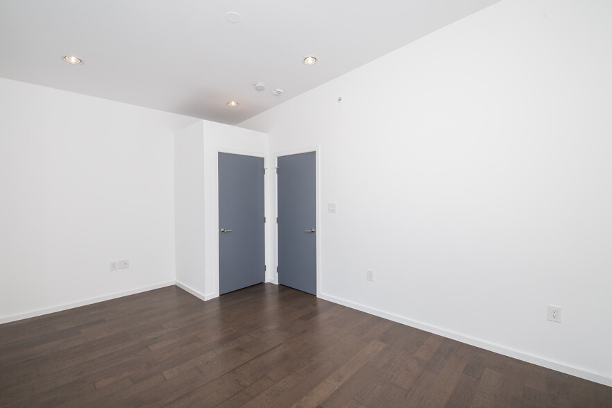 Building Photo - 1433 N 7th St